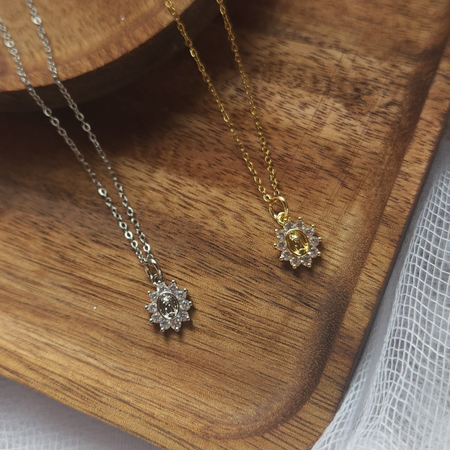 Girls Mary Necklace