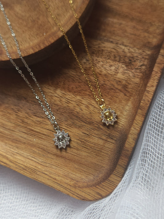 Girls Mary Necklace